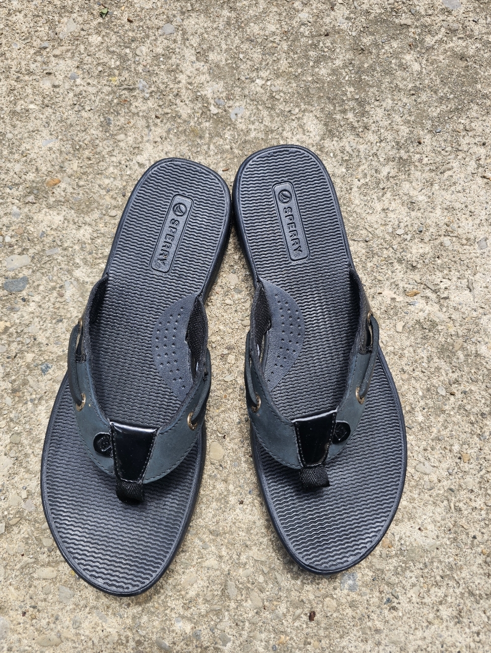 Sperry Woman's Top-Sider Seafish Flip-Flop Size 10M(Black) - Picture 5 of 5
